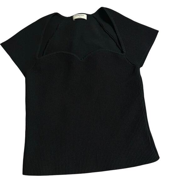Babaton Tops - Aritzia babaton sculpted knit sweat heart top sz l